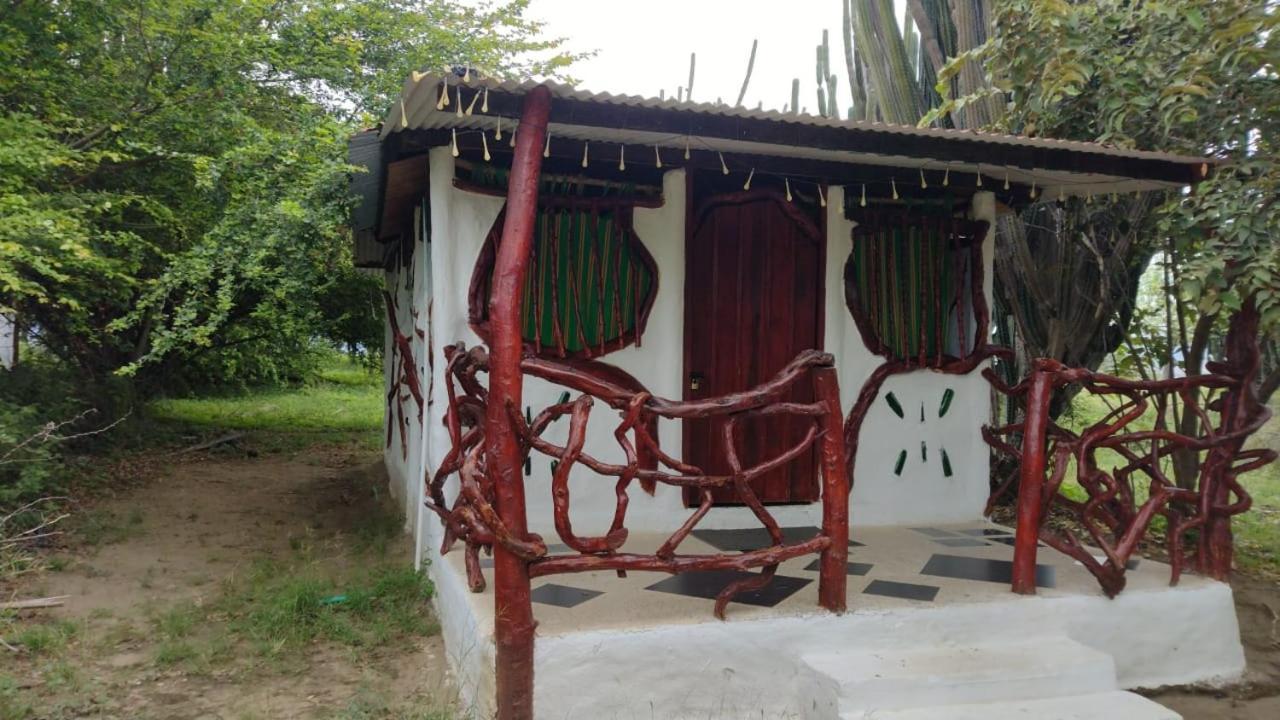 El Penon De Constantino - Tatacoa Otel Villavieja Dış mekan fotoğraf