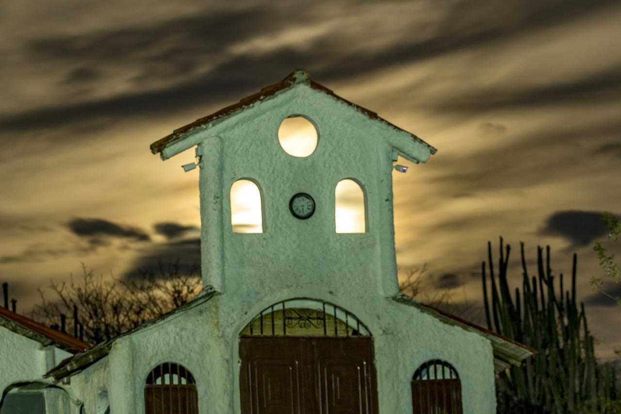 El Penon De Constantino - Tatacoa Otel Villavieja Dış mekan fotoğraf